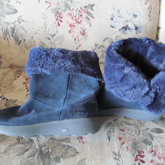 Skechers Gogamat Boots Women’s 10 Blue Suede Faux Fur Lining Excellent Condition - Picture 11 of 16